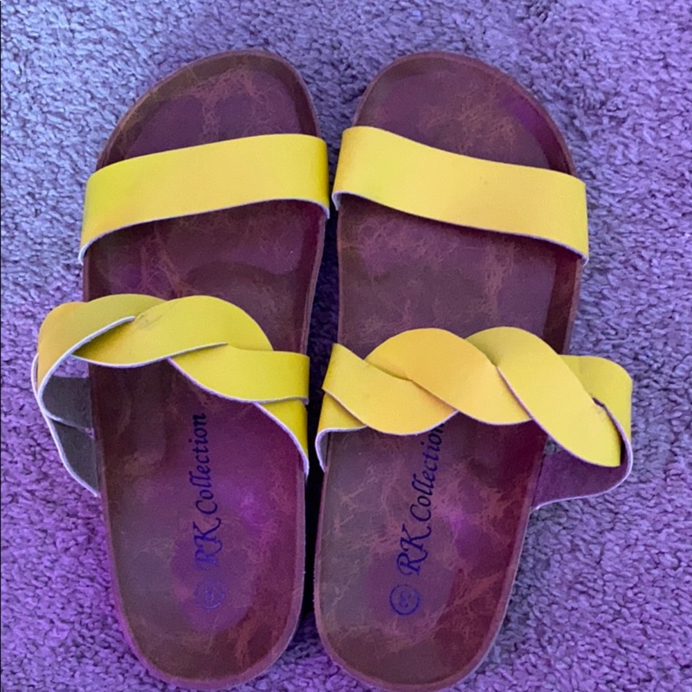 Yellow cross sandals!